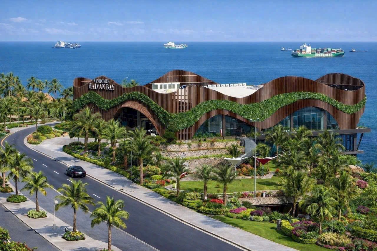 Toàn cảnh công trường